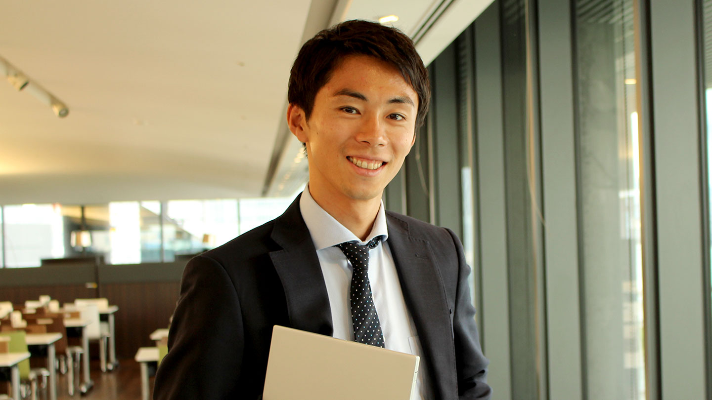 伊藤 和麻 KAZUMA ITO